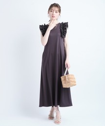 Apuweiser-riche（アプワイザーリッシェ）の「フリルスリーブ