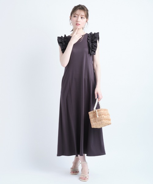 Apuweiser-riche（アプワイザーリッシェ）の「フリルスリーブ