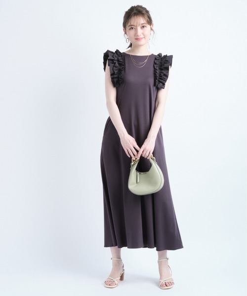 『アプワイザーリュクス』エレガントなフリル付きワンピース　オケージョン アプワイザーリュクス』エレガントなフリル付きワンピース