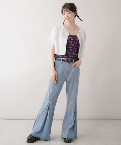 SPINNS（スピンズ）の「ボックスプリーツ デニムフレアパンツ（デニムパンツ・レディース・ブルー/ライトブルー・ONESIZE）」の15枚目の写真