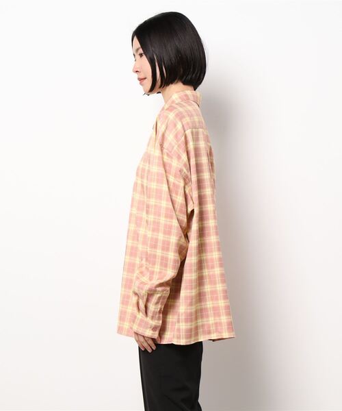 TINA：JOJUN（ティーナジョジュン）の「ユニセックス マドラスチェックシャツ TINA：JOJUN（シャツ/ブラウス・レディース・ピンク/ブラック・M）」の17枚目の写真