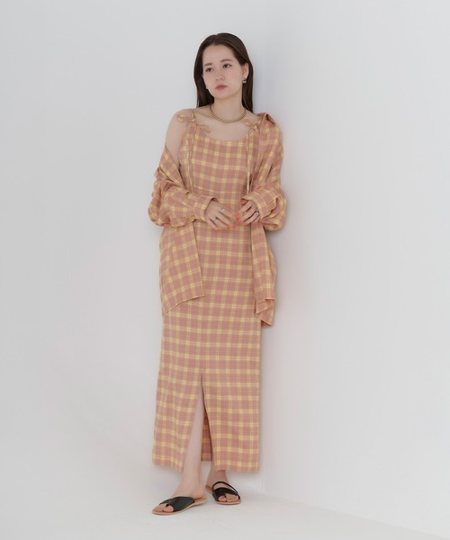 TINA：JOJUN（ティーナジョジュン）の「ユニセックス マドラスチェックシャツ TINA：JOJUN（シャツ/ブラウス・レディース・ピンク/ブラック・M）」の4枚目の写真