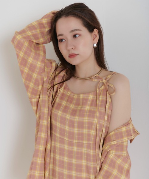 TINA：JOJUN（ティーナジョジュン）の「ユニセックス マドラスチェックシャツ TINA：JOJUN（シャツ/ブラウス・レディース・ピンク/ブラック・M）」の9枚目の写真