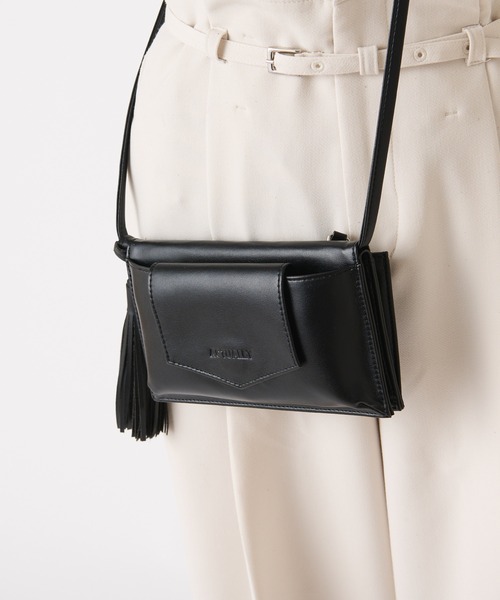 Actually（アクチュアリー）の「フェイクレザー 横型モバイルショルダー 財布（ショルダーバッグ・レディース・ブラック/グリーン/ベージュ/シルバー/パープル/グレー・フリー）」の7枚目の写真