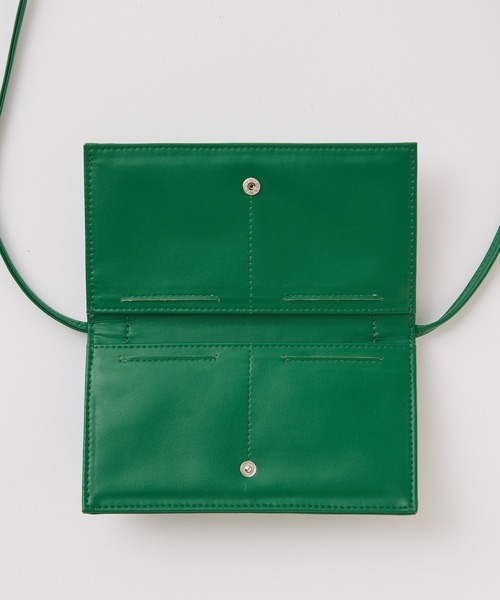 Actually（アクチュアリー）の「フェイクレザー 横型モバイルショルダー 財布（ショルダーバッグ・レディース・ブラック/グリーン/ベージュ/シルバー/パープル/グレー・フリー）」の22枚目の写真