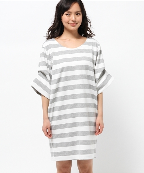 DISCOAT(ディスコート)の「【Discoat】ポンチ後ろリボンボーダーワンピース(ワンピース・レディース・オフホワイト/グレー・フリ-)」の10枚目の写真