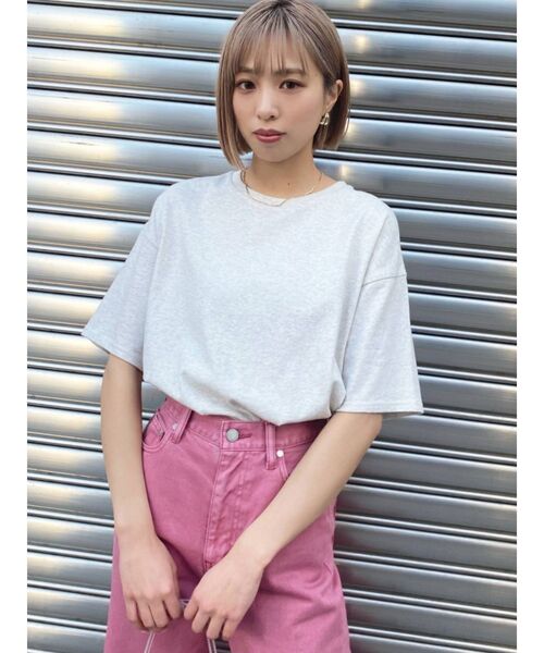 EMODA（エモダ）の「ボーイズルーズプリントTシャツ（Tシャツ/カットソー・レディース・ブルー/ホワイト/グレー/ブラック・FREE）」の16枚目の写真