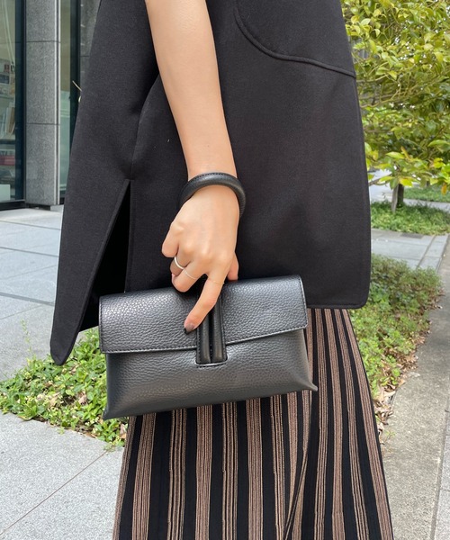 DouDou（ドゥドゥ）の「ループ2WAYハンドルバッグ（ショルダーバッグ・レディース・ホワイト/ブラック/レッド・FREE）」の8枚目の写真