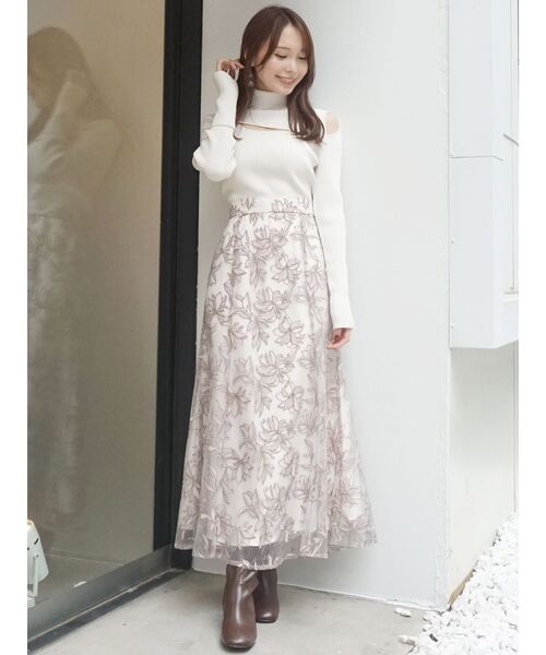 MERCURYDUO(マーキュリーデュオ)の「2WAYスリットタートルニット(ニット/セーター・レディース・チャコールグレー/ライトブルー/オフホワイト/ライム/ブラック・FREE)」の16枚目の写真