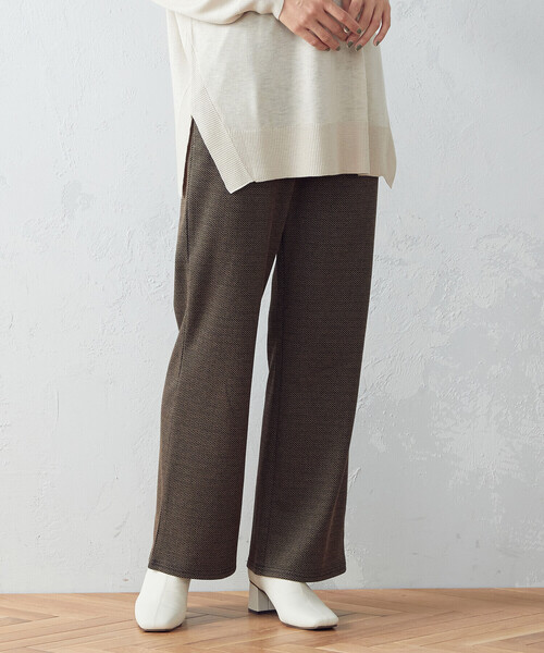 COMME CA ISM(コムサイズム)の「ジャカード柄パンツ(その他パンツ・レディース・ブラウン系/ベージュ系・MEDIUM/LARGE)」の1枚目の写真