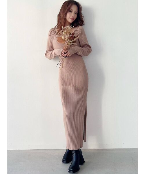 RESEXXY(リゼクシー)の「スリットタイトニットワンピース(ワンピース・レディース・ブラック/ピンク/ブルー/アイボリー・FREE)」の6枚目の写真