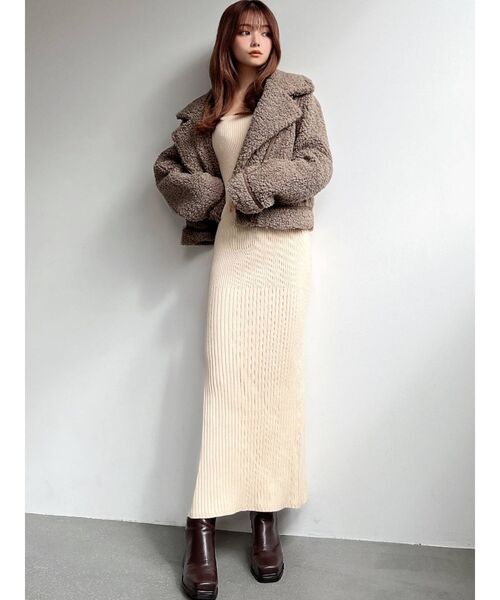 RESEXXY(リゼクシー)の「スリットタイトニットワンピース(ワンピース・レディース・ブラック/ピンク/ブルー/アイボリー・FREE)」の19枚目の写真