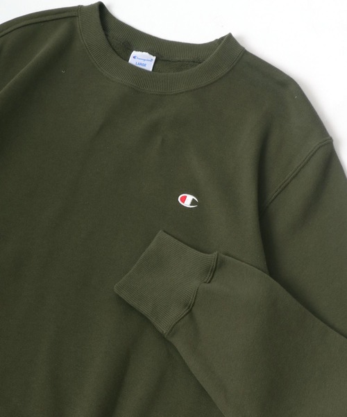 Champion(チャンピオン)の「Champion/チャンピオン ワンポイントロゴ刺繍 スウェット レディース メンズ トレーナー(スウェット・メンズ・ホワイト/ブラック/ネイビー/ブラウン/グレー/ブルー/アーミー/オートミール・M/L/XL)」の6枚目の写真