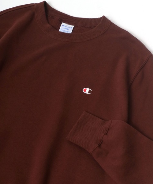 Champion(チャンピオン)の「Champion/チャンピオン ワンポイントロゴ刺繍 スウェット レディース メンズ トレーナー(スウェット・メンズ・ホワイト/ブラック/ネイビー/ブラウン/グレー/ブルー/アーミー/オートミール・M/L/XL)」の4枚目の写真