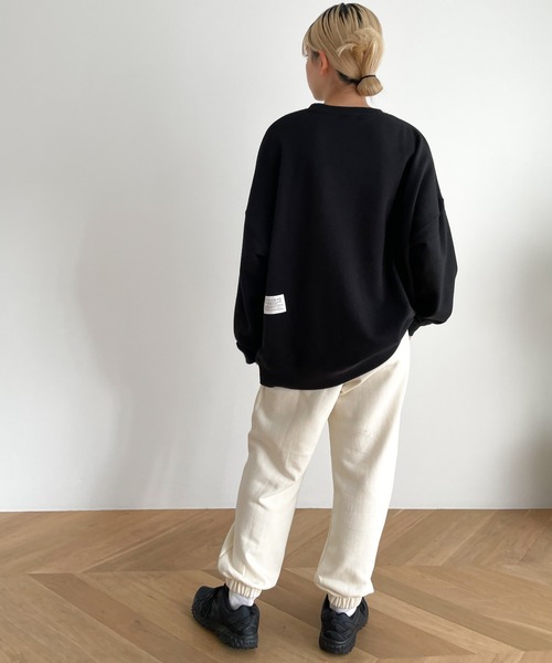 CANAL JEAN（キャナルジーン）の「1975 TOKYO(1975 トーキョー) "EVERYONE"裏毛クルーネックトレーナー（スウェット・レディース・ホワイト/ブラック/グレー・LARGE/X-LARGE）」の12枚目の写真