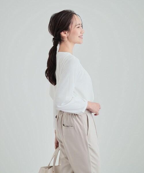 SHOO・LA・RUE（シューラルー）の「◆【S-3L】バンドカラー風タックブラウス（シャツ/ブラウス・レディース・ホワイト系5/ブラック系2/グレー系7・01/05/02/03/04）」の20枚目の写真