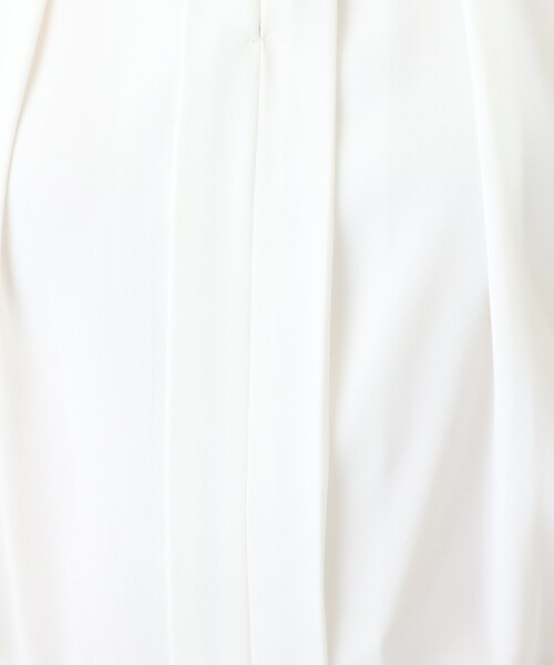 SHOO・LA・RUE（シューラルー）の「◆【S-3L】バンドカラー風タックブラウス（シャツ/ブラウス・レディース・ホワイト系5/ブラック系2/グレー系7・01/05/02/03/04）」の18枚目の写真