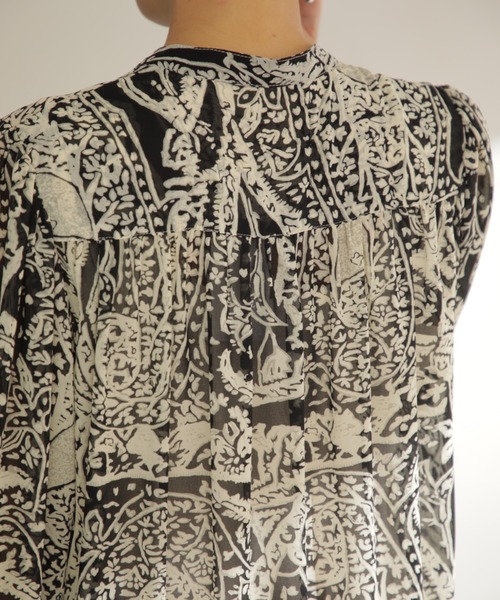 Mirror Mirror on the wall（ミラーミラー）の「(MIRROR MIRROR ON THE WALL)ケーブルニット　ビッグベスト×プリントワンピース 3WAY SET（ワンピース・レディース・グリーン/ホワイト・FREE）」の10枚目の写真