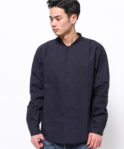 WHO'S WHO gallery(フーズフーギャラリー)の「【GIGGER】ノーカラーシャツ(シャツ/ブラウス・メンズ・ブラック/ネイビー・LARGE/MEDIUM)」の1枚目の写真