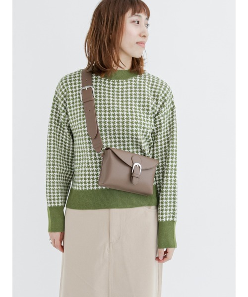 Lugnoncure(ルノンキュール)の「千鳥ジャカードハイネックニット(ニット/セーター・レディース・ブラック/イエロー/グリーン・フリ-)」の1枚目の写真