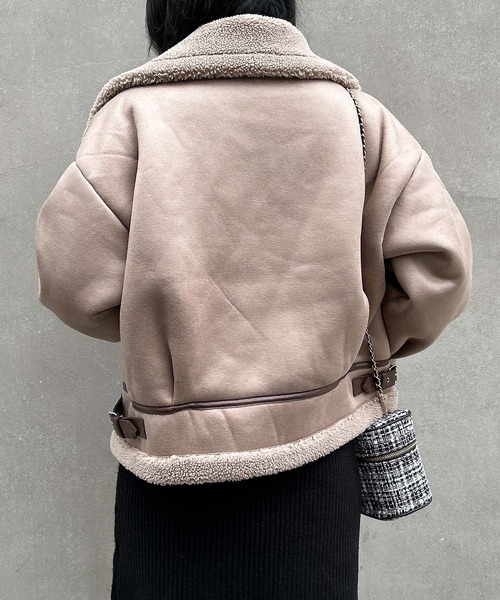 INGNI（イング）の「BIGムートンライダース（ムートンコート・レディース・ブラック/アイボリー/モカ・M）」の5枚目の写真