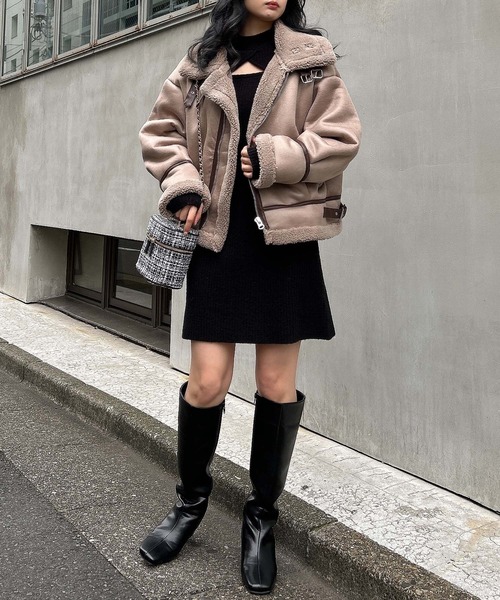 INGNI（イング）の「BIGムートンライダース（ムートンコート・レディース・ブラック/アイボリー/モカ・M）」の6枚目の写真