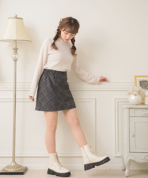 ems excite(エムズエキサイト)の「袖ボタン付長袖ニット(ニット/セーター・レディース・ブラック系その他3/ブルー/ナチュラル/ピンク系その他3・FREE)」の5枚目の写真