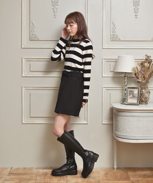 ems excite(エムズエキサイト)の「袖ボタン付長袖ニット(ニット/セーター・レディース・ブラック系その他3/ブルー/ナチュラル/ピンク系その他3・FREE)」の6枚目の写真