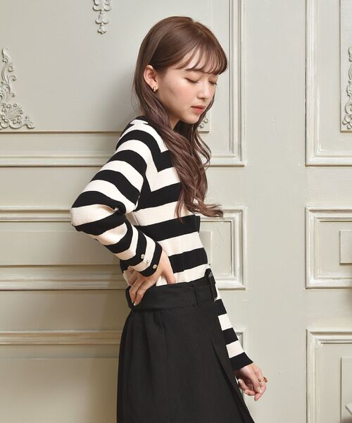 ems excite(エムズエキサイト)の「袖ボタン付長袖ニット(ニット/セーター・レディース・ブラック系その他3/ブルー/ナチュラル/ピンク系その他3・FREE)」の22枚目の写真