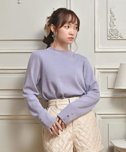 ems excite(エムズエキサイト)の「袖ボタン付長袖ニット(ニット/セーター・レディース・ブラック系その他3/ブルー/ナチュラル/ピンク系その他3・FREE)」の12枚目の写真