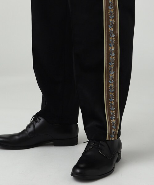 tk.TAKEO KIKUCHI（ティーケータケオキクチ）の「◆ベロアトラックパンツ（その他パンツ・メンズ・ブラック/ダークグリーン/ブルー・02/03）」の15枚目の写真