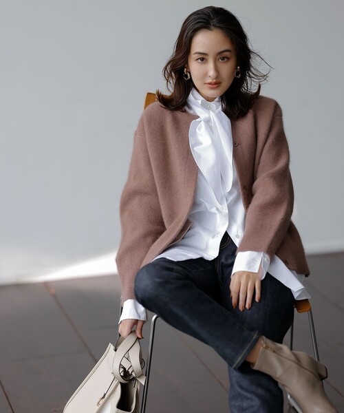 23区 L（ニジュウサンクオオキイサイズ）の「【CLASSY.1月号掲載】23区DENIM ボーイフィット パンツ（デニムパンツ・レディース・ネイビー系・44/50）」の20枚目の写真