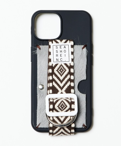 FREAK'S STORE(フリークスストア)の「【限定展開】 SEASHORE INC./シーショア インク iPhoneケース/iPhone14/14Plus/14Pro/14Pro Max(スマホケース/カバー・メンズ・オレンジ/イエロー/ネイビー/インディゴブルー/ラベンダー/パープル/レッド/グリーン/サックスブルー/ターコイズブルー/マジェンタ/ベージュ/カモフラージュ/ブラック/ダークグレー/チャコールグレー・SMALL/MEDIUM/LARGE/X-LARGE)」の4枚目の写真