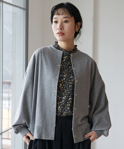 CRAFT STANDARD BOUTIQUE(クラフトスタンダードブティック)の「リングドットカーディガン(カーディガン/ボレロ・レディース・チャコールグレー/ブルーグリーン/ナチュラル/マスタード/ブラック・FREE)」の3枚目の写真