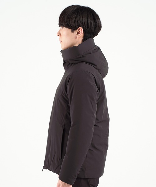 ATTACHMENT（アタッチメント）の「STUDIOUS別注 3LAYER LIGHT TAFFETA FOODED DOWN BLOUSON（ダウンジャケット/コート・メンズ・グレー/ブラック・1/3/2）」の4枚目の写真