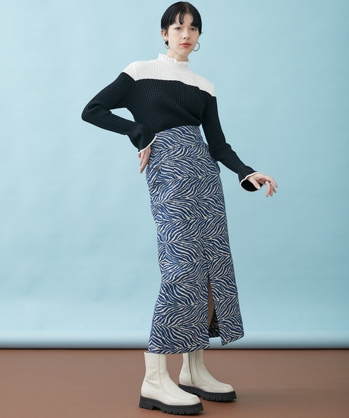 INella（イネラ）の「【INella/イネラ】ケーブルバイカラーニット（ニット/セーター・レディース・グレー/ブラック・FREE）」の4枚目の写真