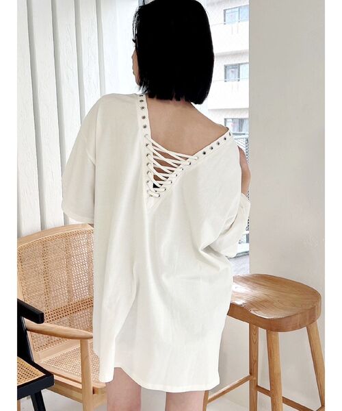 GYDA（ジェイダ）の「LOS ANGELES BACKレースアップTシャツ（Tシャツ/カットソー・レディース・オレンジ系その他3/オフホワイト/ライトグレー・FREE）」の14枚目の写真