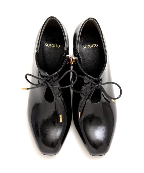 SOROTTO(ソロット)の「レースアップエナメルブーティー(パンプス・レディース・ブラック・S/M/L/LL/3L)」の8枚目の写真