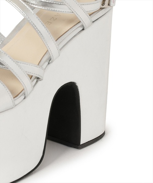 REDYAZEL（レディアゼル）の「プラットフォームサンダル（サンダル・レディース・ラベンダー/ブラック/シルバー・SMALL/MEDIUM/LARGE）」の21枚目の写真