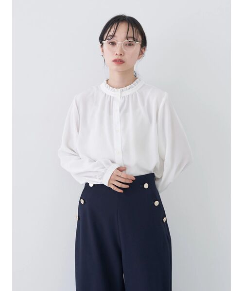 earth music&ecology（アースミュージックアンドエコロジー）の「スタンドフリルブラウス（シャツ/ブラウス・レディース・サックスブルー/オフホワイト/ピンク/ネイビー・FREE）」の15枚目の写真