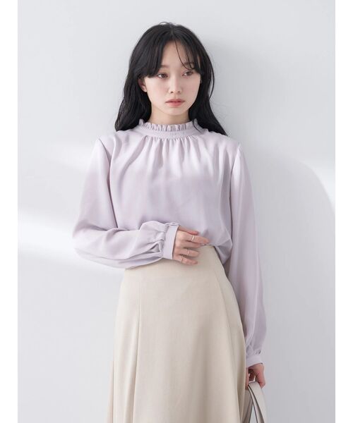 earth music&ecology（アースミュージックアンドエコロジー）の「スタンドフリルブラウス（シャツ/ブラウス・レディース・サックスブルー/オフホワイト/ピンク/ネイビー・FREE）」の22枚目の写真