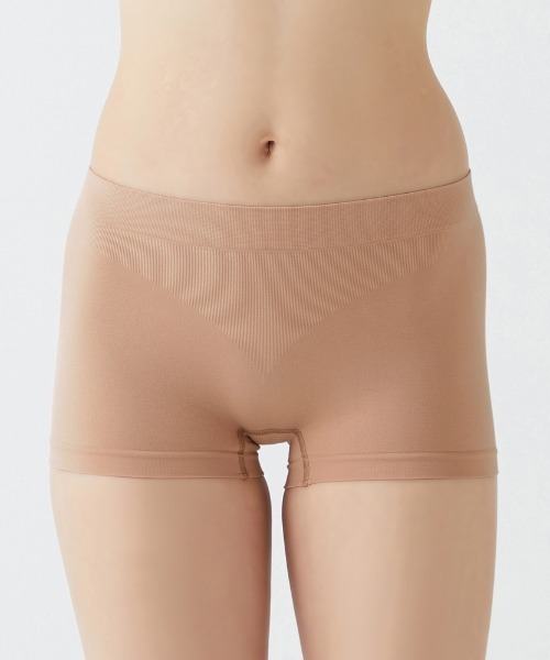 Tuche(トゥシェ)の「Tuche/トゥシェ ヒップの丸みにフィット レギュラーショーツ 3D立体成型(ショーツ・レディース・ブラウン系その他/グリーン系その他/ブラック/ピンク系その他/ベージュ/ライトベージュ/ブラウン系その他2/カーキ/ブルー系その他/ピンク系その他3/グリーン系その他2/ネイビー/ピンク系その他5/ピンク系その他4/ブルー系その他2/ピンク系その他2/ライム・MEDIUM/X-LARGE/LARGE)」の4枚目の写真