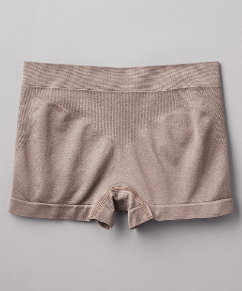 Tuche(トゥシェ)の「Tuche/トゥシェ ヒップの丸みにフィット レギュラーショーツ 3D立体成型(ショーツ・レディース・ブラウン系その他/グリーン系その他/ブラック/ピンク系その他/ベージュ/ライトベージュ/ブラウン系その他2/カーキ/ブルー系その他/ピンク系その他3/グリーン系その他2/ネイビー/ピンク系その他5/ピンク系その他4/ブルー系その他2/ピンク系その他2/ライム・MEDIUM/X-LARGE/LARGE)」の2枚目の写真