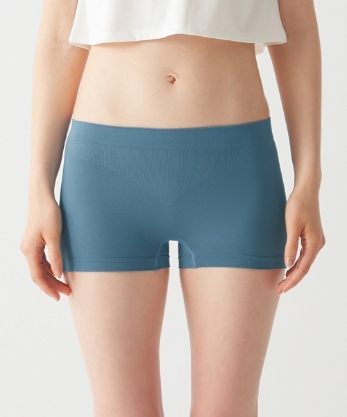 Tuche(トゥシェ)の「Tuche/トゥシェ ヒップの丸みにフィット レギュラーショーツ 3D立体成型(ショーツ・レディース・ブラウン系その他/グリーン系その他/ブラック/ピンク系その他/ベージュ/ライトベージュ/ブラウン系その他2/カーキ/ブルー系その他/ピンク系その他3/グリーン系その他2/ネイビー/ピンク系その他5/ピンク系その他4/ブルー系その他2/ピンク系その他2/ライム・MEDIUM/X-LARGE/LARGE)」の11枚目の写真