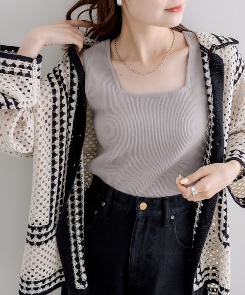 PUAL CE CIN(ピュアルセシン)の「リネンタッチスクエアタンクトップ(タンクトップ・レディース・グレイッシュベージュ/ブラック/オフホワイト/ブラウン・FREE)」の4枚目の写真