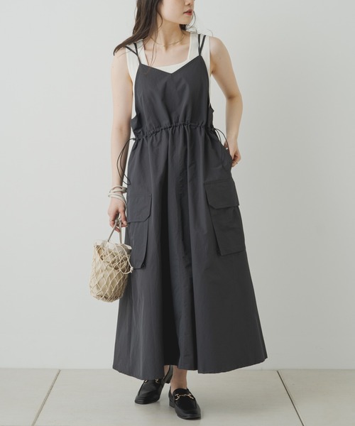 PUAL CE CIN(ピュアルセシン)の「リネンタッチスクエアタンクトップ(タンクトップ・レディース・グレイッシュベージュ/ブラック/オフホワイト/ブラウン・FREE)」の11枚目の写真