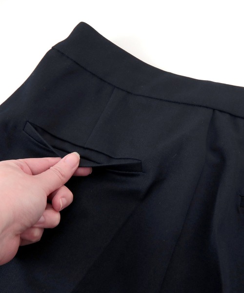 UR'S(ユアーズ)の「ベルト付き2wayワイドパンツ(その他パンツ・レディース・ブラック/ネイビー・M/L/S)」の8枚目の写真