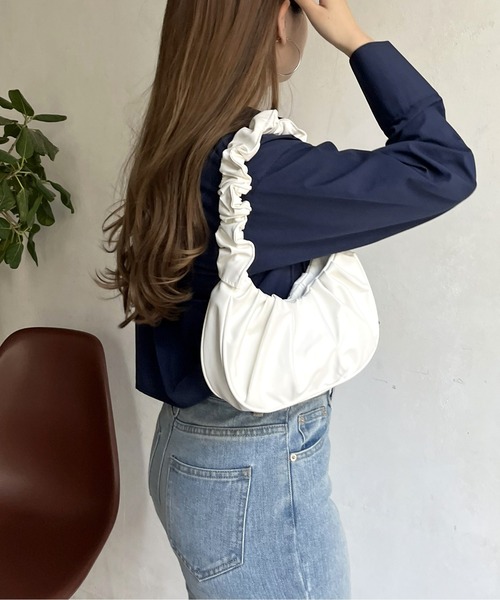 prose verse（プロズヴェール）の「ポケット刺繍クロップドシャツ（シャツ/ブラウス・レディース・オフホワイト/ブルー/ネイビー・MEDIUM）」の22枚目の写真