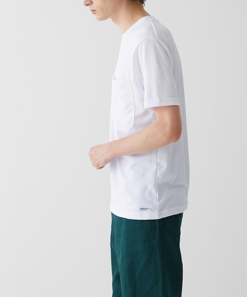 GUNZE（グンゼ）の「COOLMAGIC/クールマジック 胸ポケットに収納できるモバイルTシャツ クルーネック（Tシャツ/カットソー・メンズ・ホワイト/グレー/ブラック・X-LARGE/LARGE/MEDIUM）」の8枚目の写真