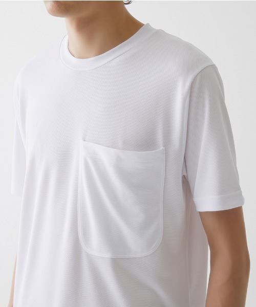 GUNZE（グンゼ）の「COOLMAGIC/クールマジック 胸ポケットに収納できるモバイルTシャツ クルーネック（Tシャツ/カットソー・メンズ・ホワイト/グレー/ブラック・X-LARGE/LARGE/MEDIUM）」の10枚目の写真